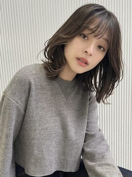 オリンテ バイ レシッド 表参道(orente by rcid) ミディアムレイヤーカット×ナチュラルミルクティ髪質改善カラー