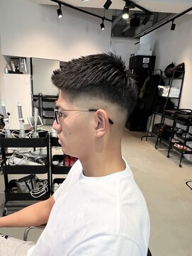 イズ(iss) [Mizuki指名限定]スキンフェード