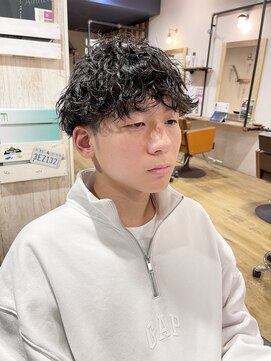 ノア 大宮店(Noa) センターパートウルフカットツイストスパイラルパーマゆるめ黒髪
