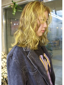 イェン(Yen.) デザインハイライト　ミディアムレイヤー