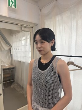 シロコウベ(shiro.kobe) 【山本晴日】minibob 元町/三宮/神戸