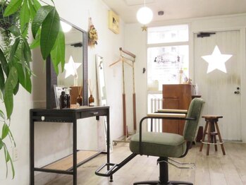 ハウディ(Howdy)の写真/【学園前徒歩3分】喧騒から離れた隠れ家サロンで周りを気にせずリラックスできる完全プライベート空間