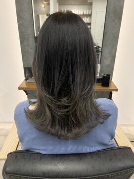 ギルド 清瀬店(GUILD) 透け感グレーの大人レイヤー