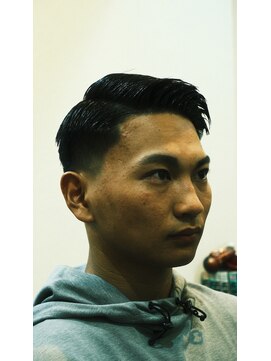 リヴ ヘアワークス(LiVE HAIR WORKS) Part Style