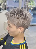 スパイキーショートスパイキーパーマハイトーン
