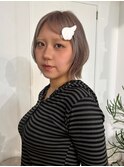 ミルクティーベージュ　寒色ベージュ
