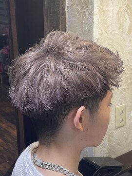 リノ カルバリ(Lino Calbari) Lino Calbariスタイル