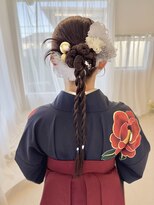 ブルーム(the Bloom) 【卒業式ヘア】タイト編み下ろし