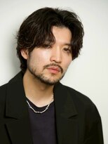 ルーシー 名古屋栄(LUCEY) センターパートニュアンスパーマフェザーパーマ波巻きパーマ
