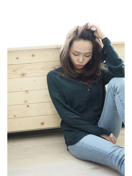 ノイン(noine) [noine : saitou]"外国人の地毛のような透け感ダークカラー"