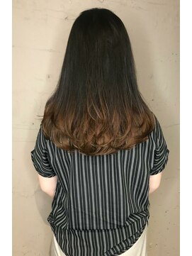 ヘアーワークス ヘルム 渋谷店(HAIR WORKS HELM) グラデーションカラー