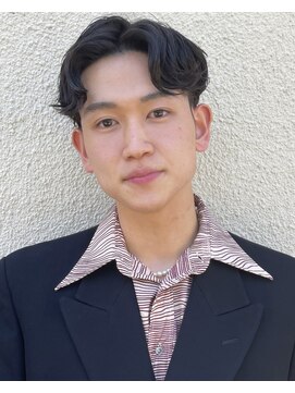 ゼンコー 国分寺(ZENKO) 【ゼンコー国分寺店】センターパートニュアンスヘア