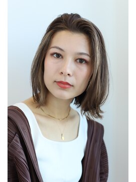 エクリフルール(equri fleur) 【ケアブリーチ】　ハイライトフェイスフレーミングボブ