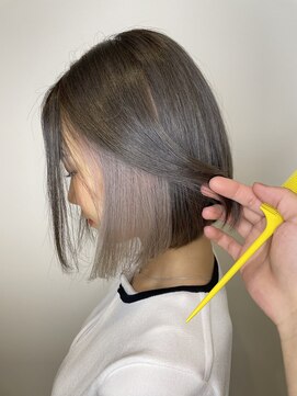 マティス 表参道(matiz) ペールベージュ/ホワイトグレージュ/セクションカラー