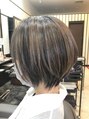 シータ ふじみ野(THETA) 脱白髪染め、自然なハイライト、癖っ毛がまとまるカット◎
