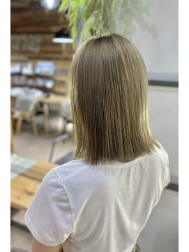 ザ ラボ アングゥ(The Labo ungu) ロブ/ハイトーン/ベージュ