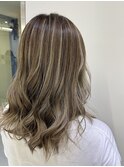 .グラデーションのアフターカラーでバレイヤージュ.