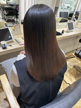 ジーナ 福岡天神(Zina) 艶髪縮毛矯正