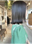 ダークグレージュ