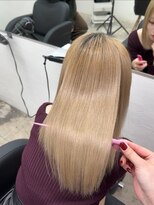 ピノ(pino.)&nbsp;ブリーチで傷んだ髪にも◎質感再生treatment