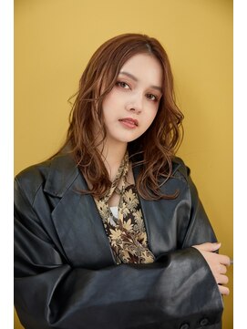 ルクスバイアフィナー(Luxo by Afinar) 【町田/Luxo by Afinar】顔まわりレイヤーミディアムウェーブ