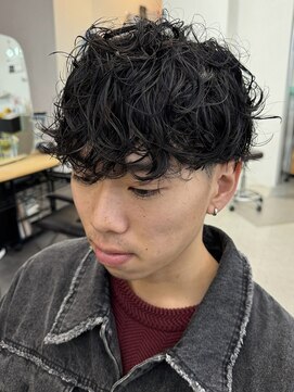 グッドタイムエフティフィフス 横浜西口(GoodTimes ft.fifth) 横浜シャドウパーマツイストスパイラルパーマセンターパート30代