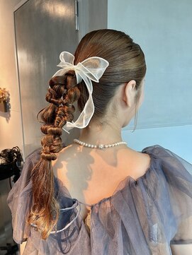 シャルムバイケンジ(Charm.by KENJE) 【ダブルポニーテール】結婚式/二次会/同窓会/銀座/有楽町/ヘア