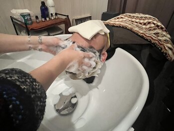 サニーランチ(Sunny Ranch)の写真/<JR尼崎駅徒歩4分★>頭皮の汚れをケアして髪のハリ・コシをUP！日頃の疲れも癒すご褒美ヘッドスパ◎