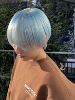 ビューズ(VIEWS)&nbsp;マッシュショートトリプルカラーホワイトカラー姫カットレイヤー