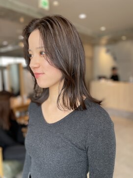 ゼストプラス(ZEST plus) 大人女子ナチュラルスタイル