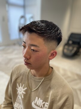 ニューヨークニューヨーク 阪急高槻店(NYNY) フェード/刈り上げ/クロップスタイル/アップバンク4