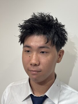 シャイン 大宮(SHINE) メンズカット/パーマ/ヘッドスパ/ブリーチ/眉毛/韓国/大宮/Men's