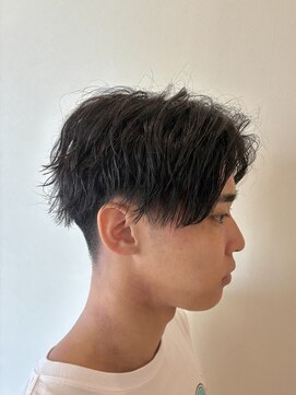 ニコラ(NICOLA) センターパート×ウェーブパーマ