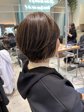 ヘアーエスクールエミュ(hair S. COEUR emu) 大人ショートボブ/松井山手美容室/枚方美容室/50代/白髪ぼかし