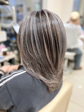 美容室 キララ(Kirara) ハイライトカラー