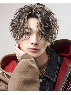 アストラ(ASTRA) MEN’S HAIR/波巻きツイストスパイラル/リバースセンターパート