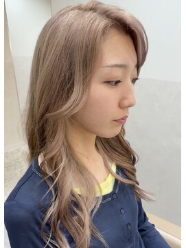 サロウィン 那覇店(SALOWIN) 暖色ミルクティー