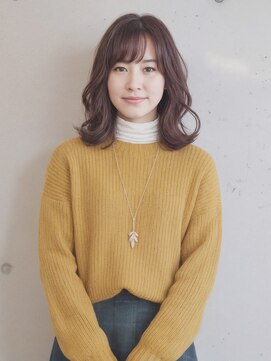 アメリラブ(ameri love) スモーキーアンバー×外ハネミディ