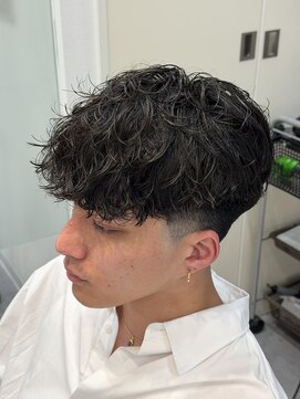 オーシャントーキョー 仙台(OCEAN TOKYO) 波巻きツイストスパイラルツーブロック刈り上げメンズパーマ