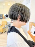 【morio成増 セリザワ】刈り上げボブ ハイライトカラー
