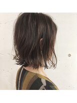カウチ(Kauti) 外はねボブ