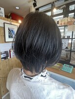 ルーミス バズヘアー(Loomis Buzzhair)&nbsp;くびれショートボブ