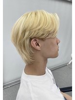 デュー 栄(DEW)&nbsp;【DEW】センターパート/韓国風/ブリーチ/ウルフ