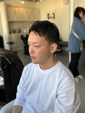 ソイクフ 四条大宮店(SOY-KUFU) 20代30代40代ブルーブラックフェザーパーマショートスタイル