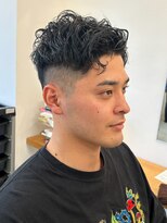 カルテ(QUARTE) メンズカット パーマ