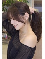 グランド(GRAND)&nbsp;ロングヘア小顔カット30代ストレートレイヤー前髪あり表参道