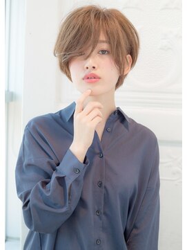 ロシェ 横浜店(loche) ナチュラルショート×くびれヘア×ミルクブラウン横浜駅