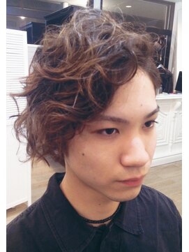 ヘアーエッセンスルーム リル(Hair Essence Room Lill) フレッドボブ