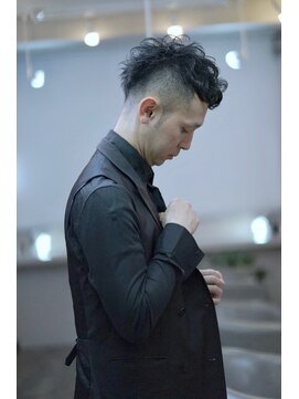 ナナインチ(7inch) 銀座メンズカット