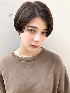 ミィ 表参道(mee.) 【mee.】 ハンサムショート マニッシュ ネイビーカラー